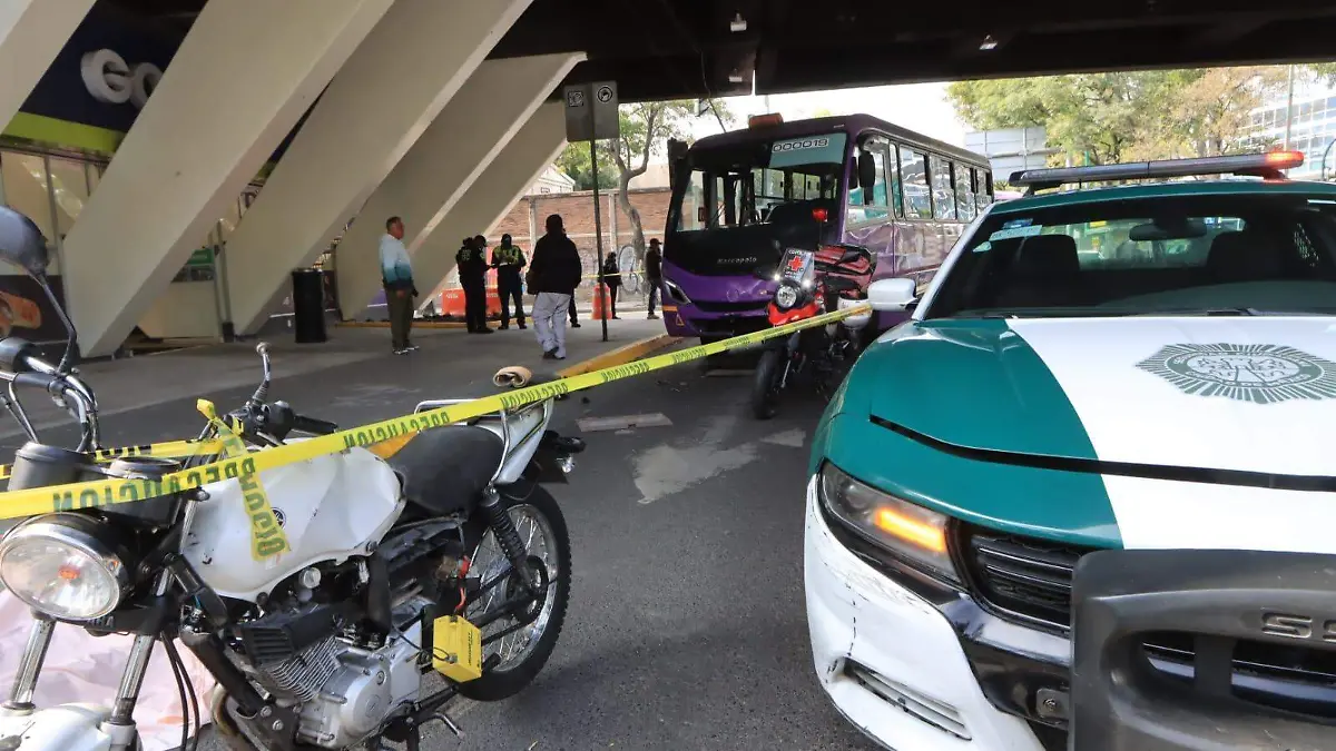 miguel hidalgo motociclista LUIS BARRERA